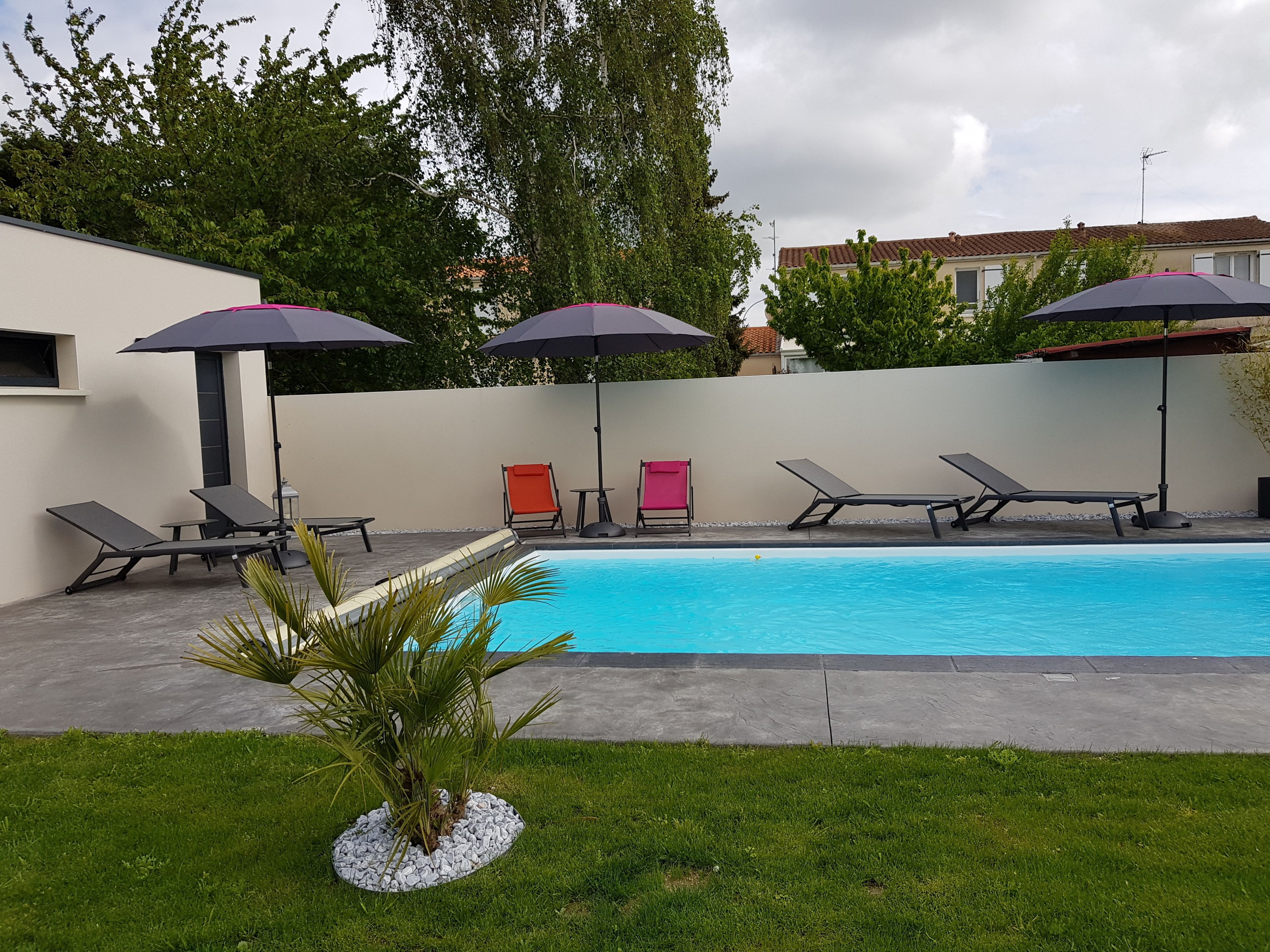 Piscine extérieure (ouverte en saison)