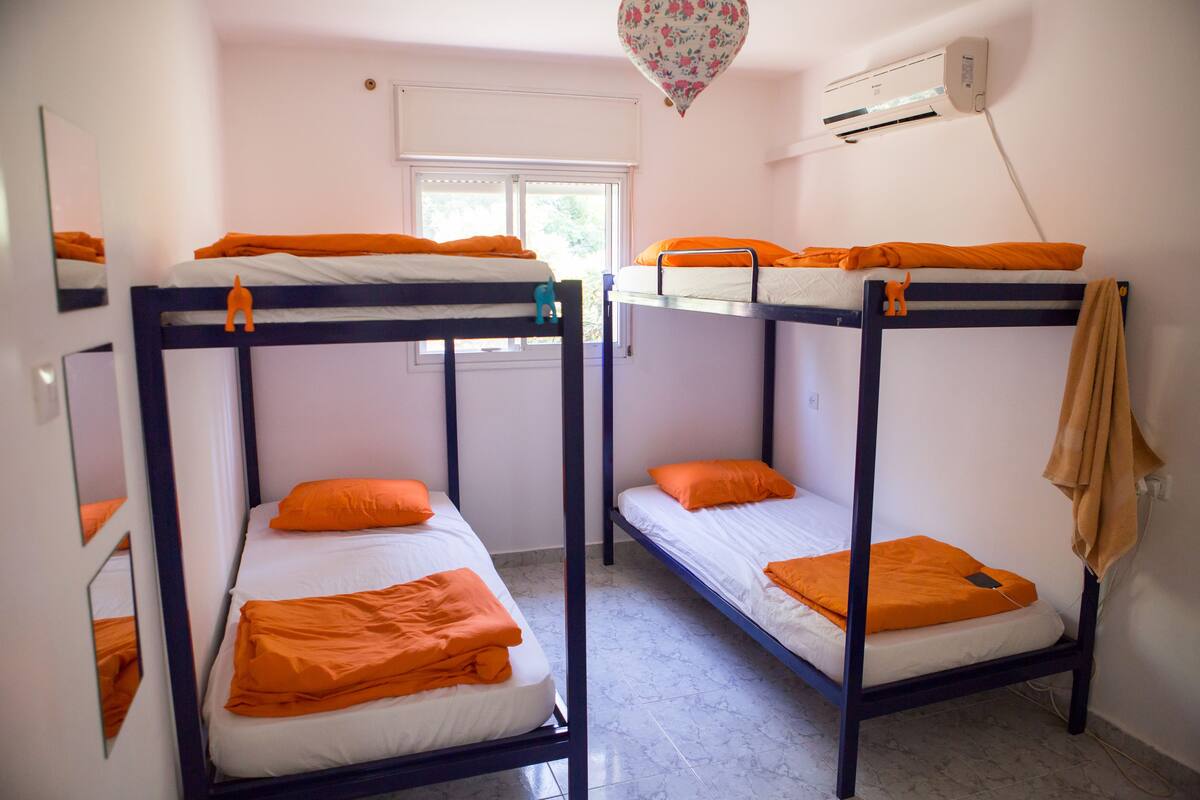 Dormitorio condiviso Standard, dormitorio misto, bagno condiviso | 1 camera, Wi-Fi gratuito