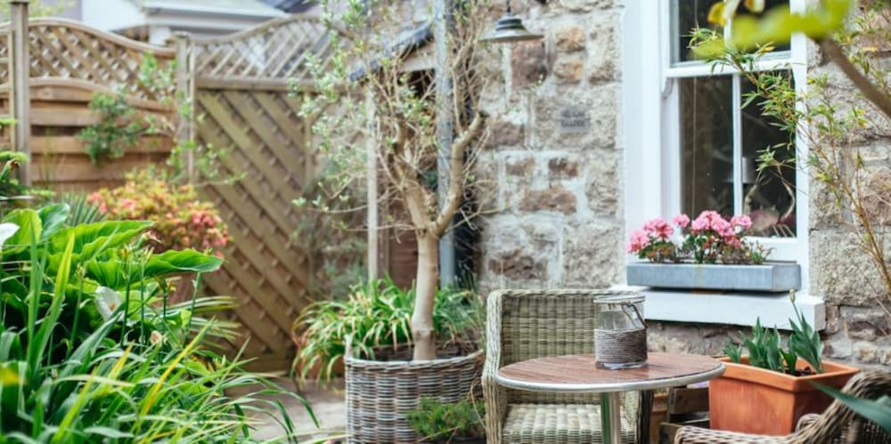 Headland House by null