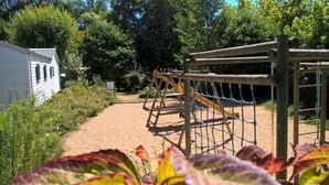 Unclassified image, 3 of 12, button - Camping Le Plein Air Neuvicois (Neuvic)