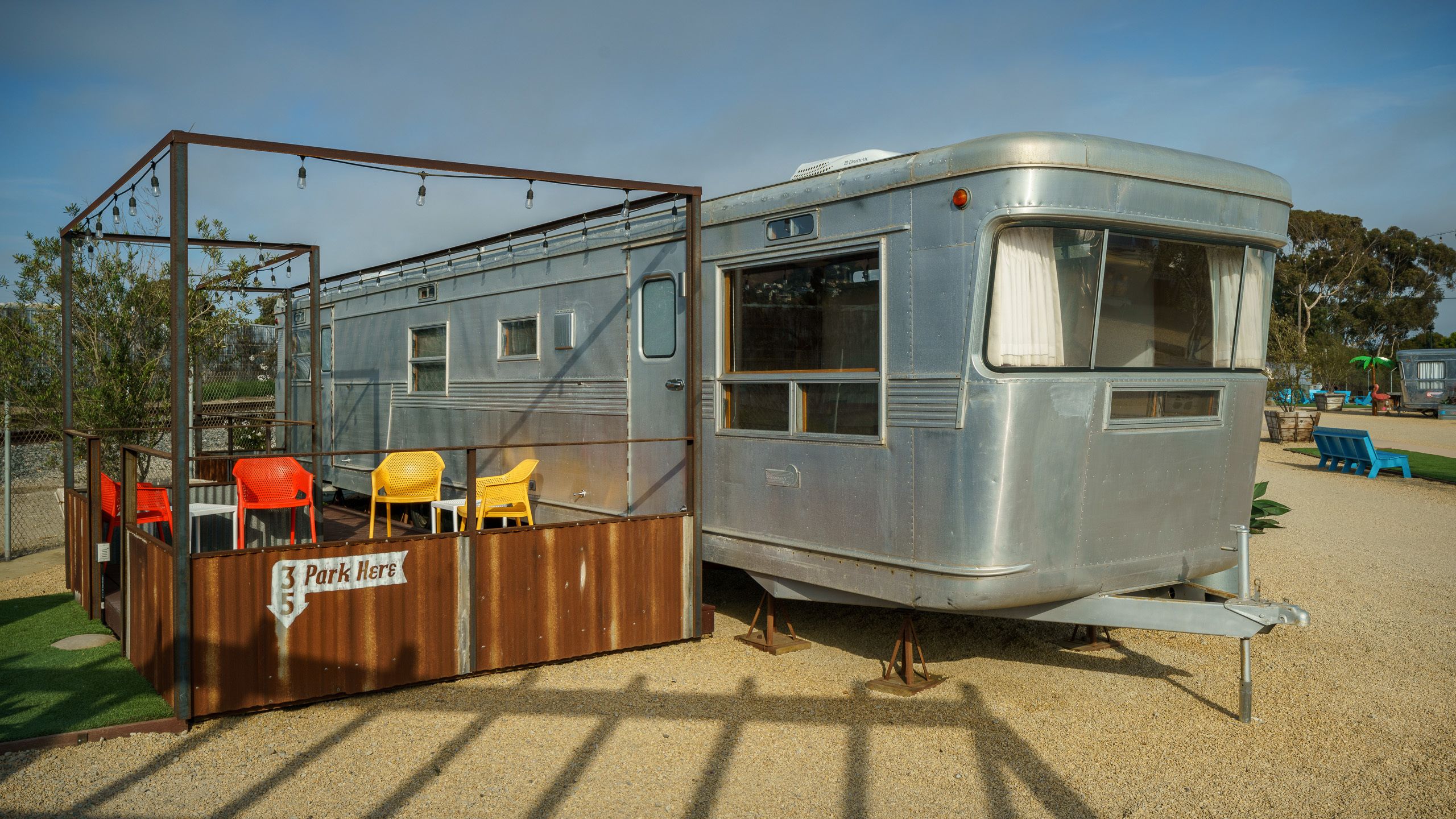 ห้องพรีเมียมสวีท, 3 ห้องนอน | ผ้าปูที่นอน Frette จากอิตาลี, เครื่องนอนระดับพรีเมียม