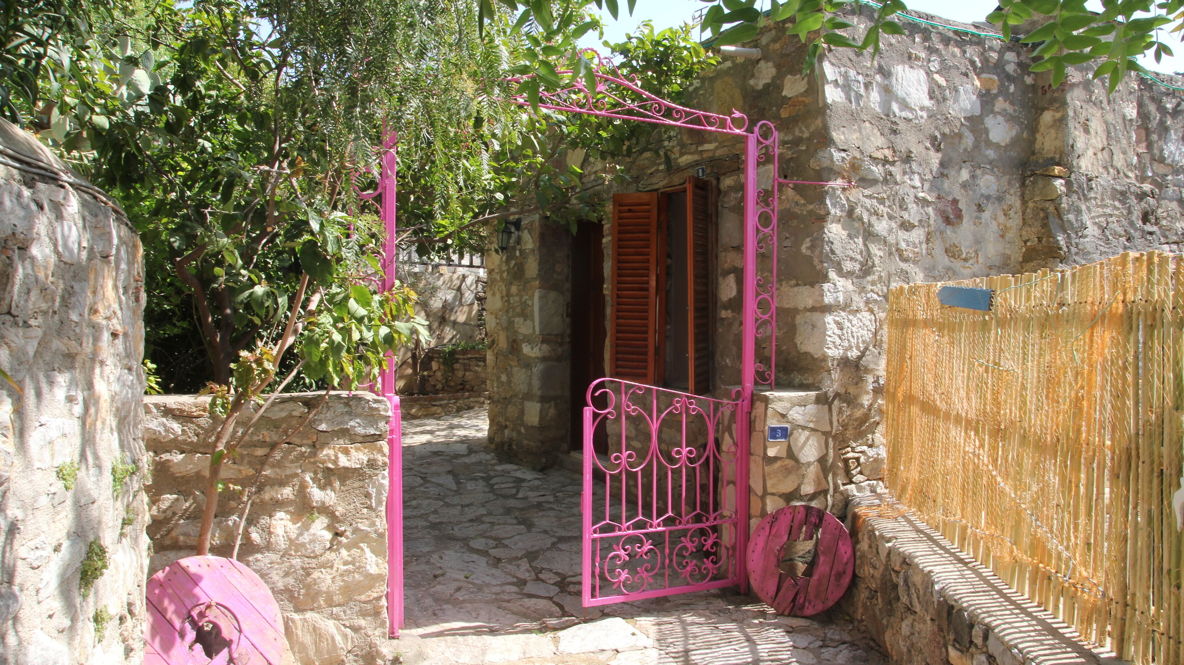 Chambre Supérieure | Mini-bar avec articles gratuits, rideaux occultants, Wi-Fi gratuit