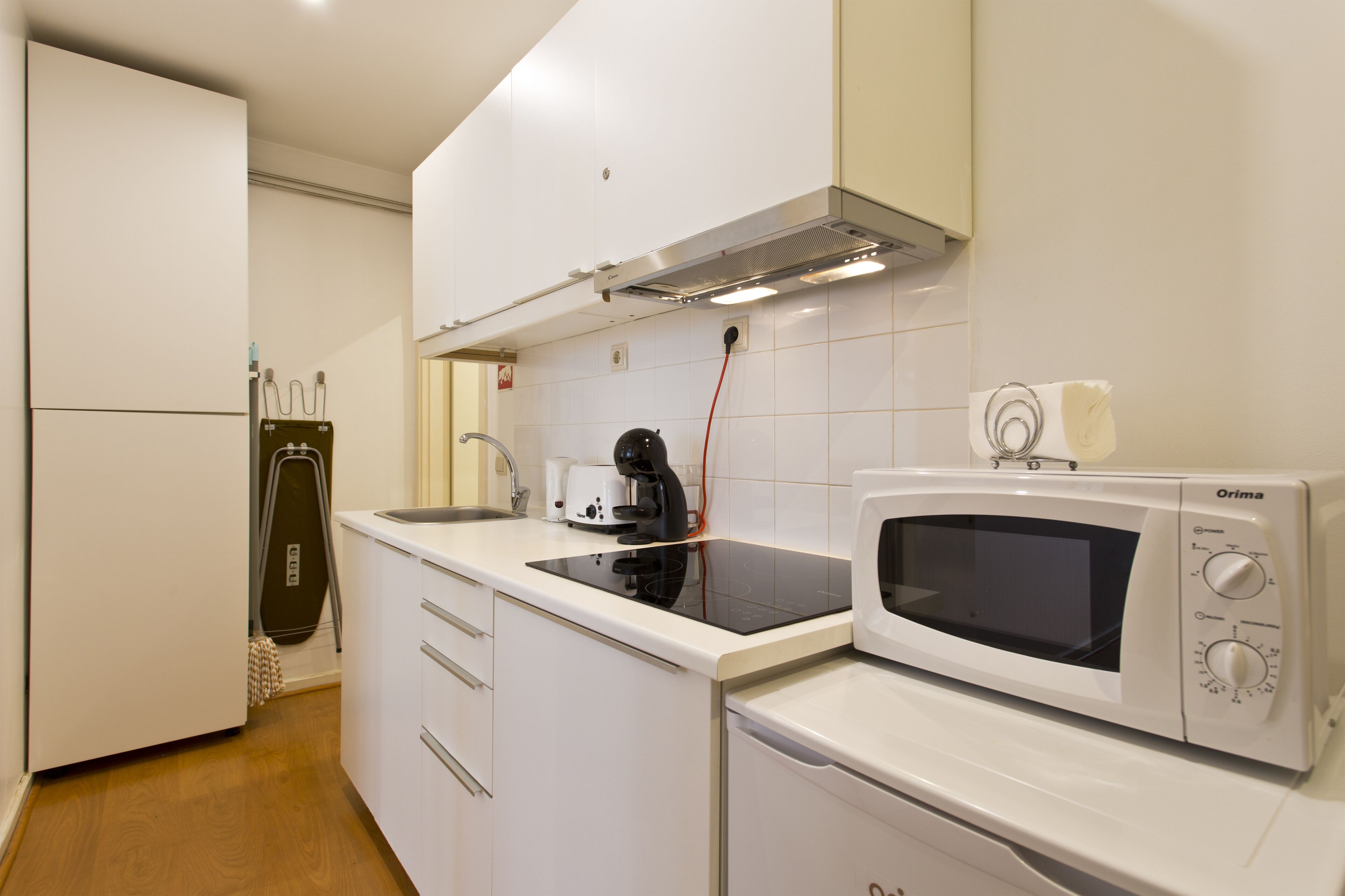 fridge, microwave, stovetop, espresso maker