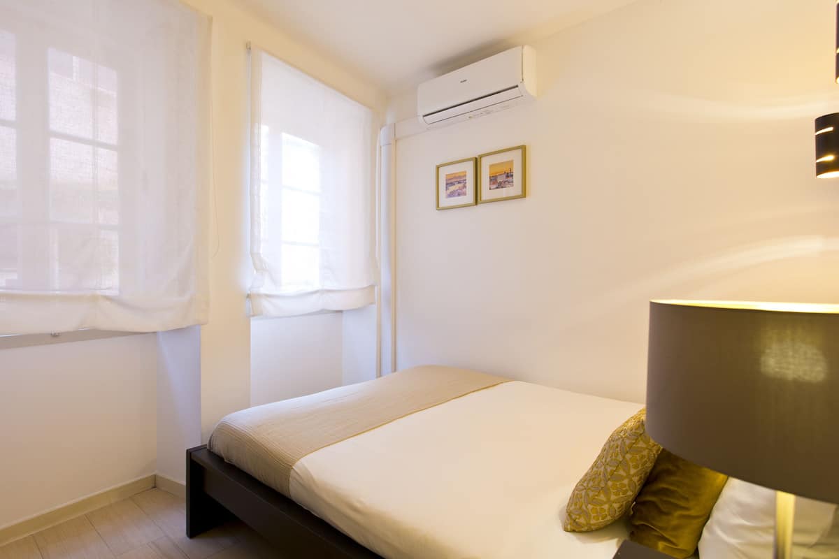 Blackout curtains, iron/ironing board, free WiFi, bed sheets