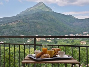 View from room - B&B La Perla dei Casali (Giffoni sei Casali)