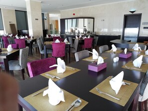 Daily buffet breakfast (SAR 70 per person)