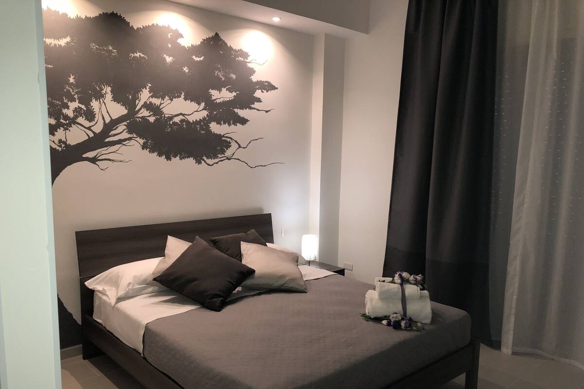 Double Room | Minibar (some free items), desk, blackout drapes, cribs (free)