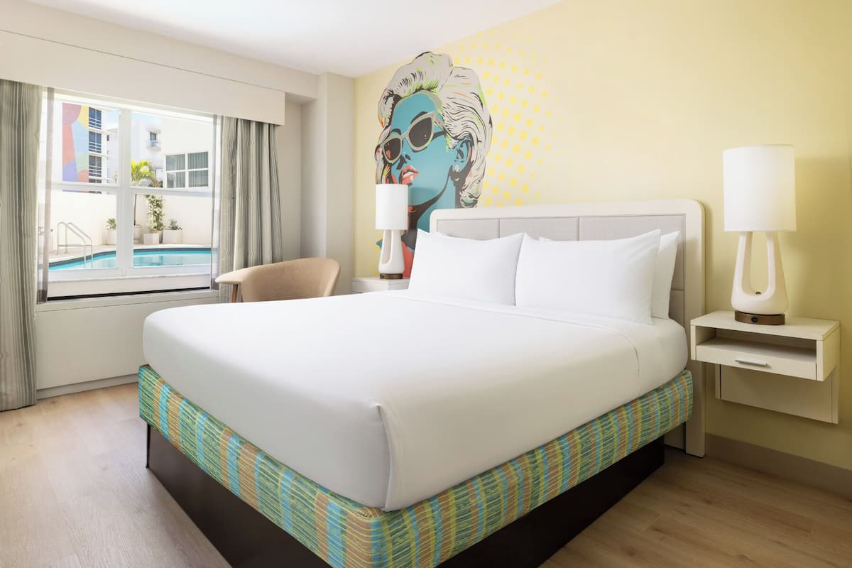 Ropa de cama de alta calidad y camas con pillow-top
