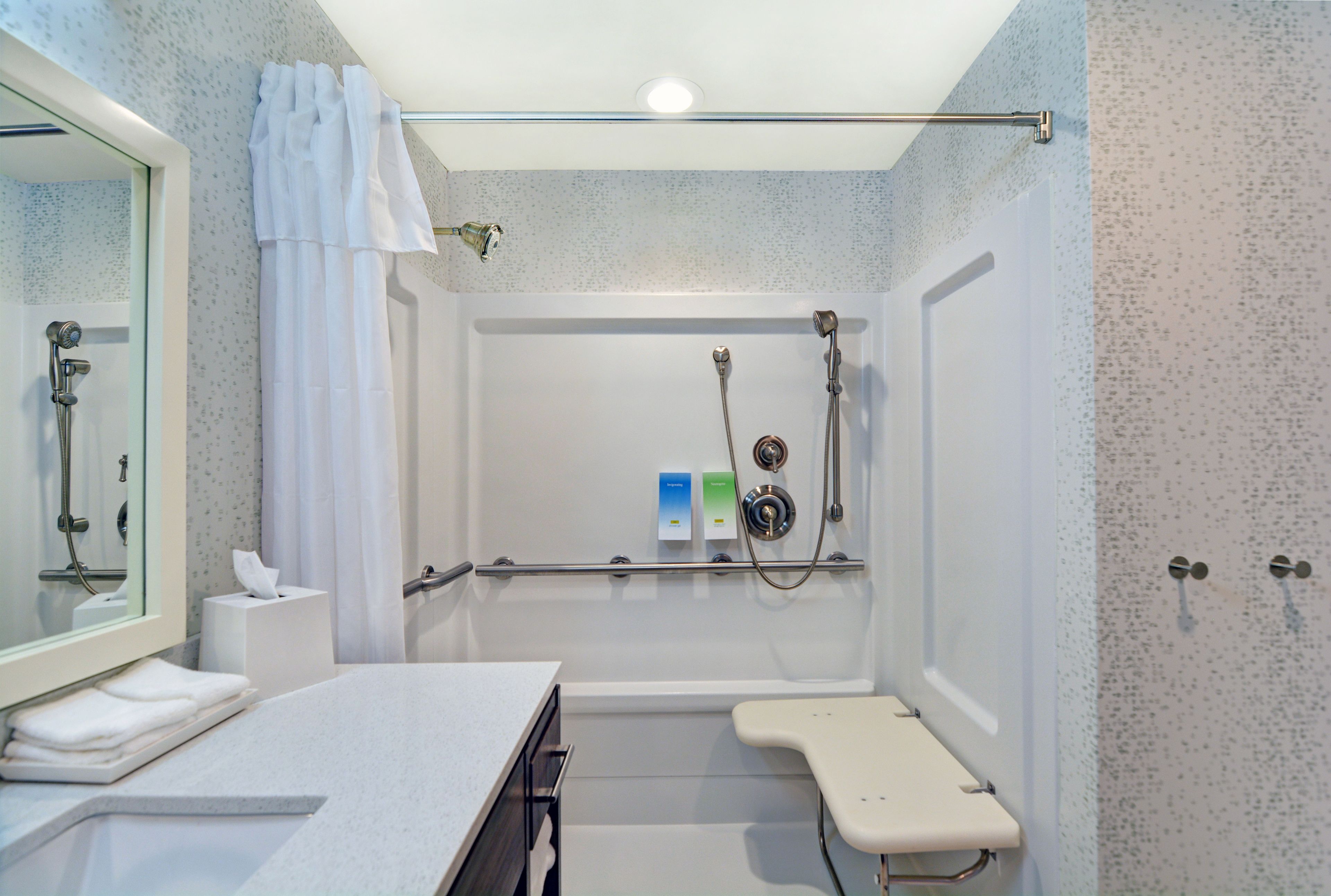 studio, 2 queen beds, accessible (roll-in shower, mobility & hearing) | bathroom | towels