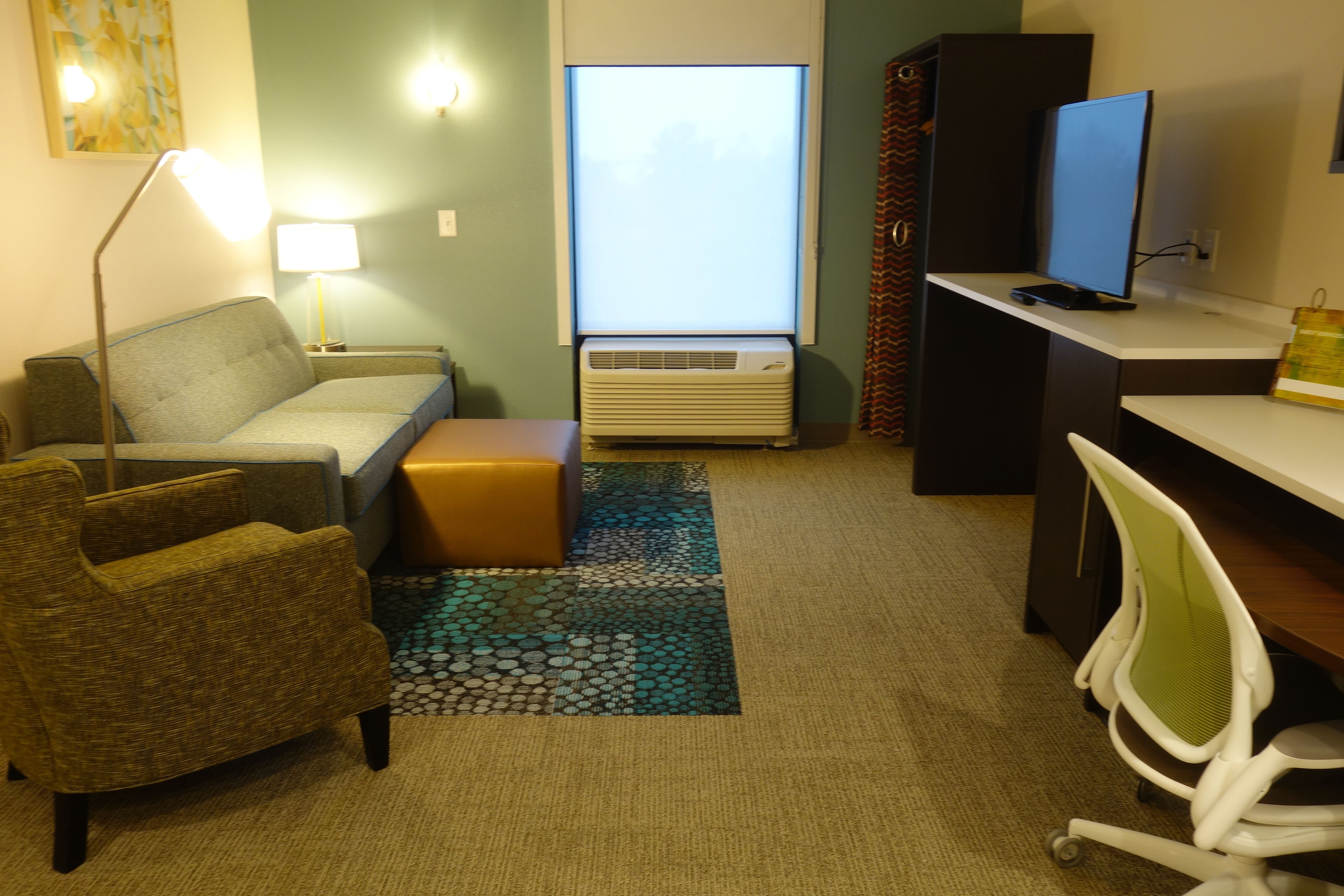 suite, 1 king bed, accessible, bathtub | premium bedding, in-room safe, desk, free wifi