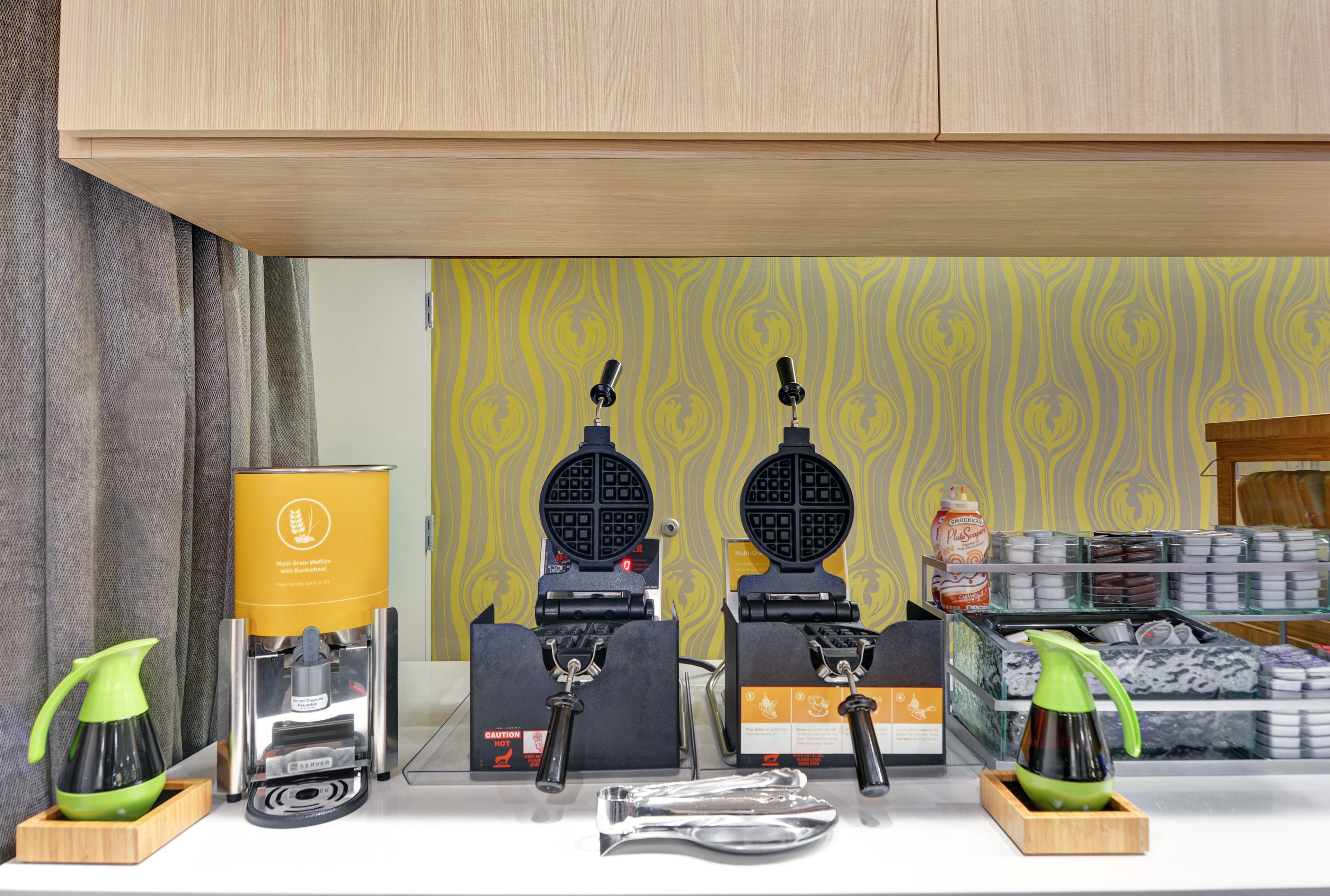 free daily on-the-go breakfast