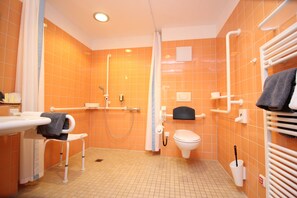Superior Double Room, 1 Bedroom, Accessible | In-room safe, rollaway beds (surcharge), WiFi (free), bed sheets - Heidehotel Bad Bevensen (Bad Bevensen)