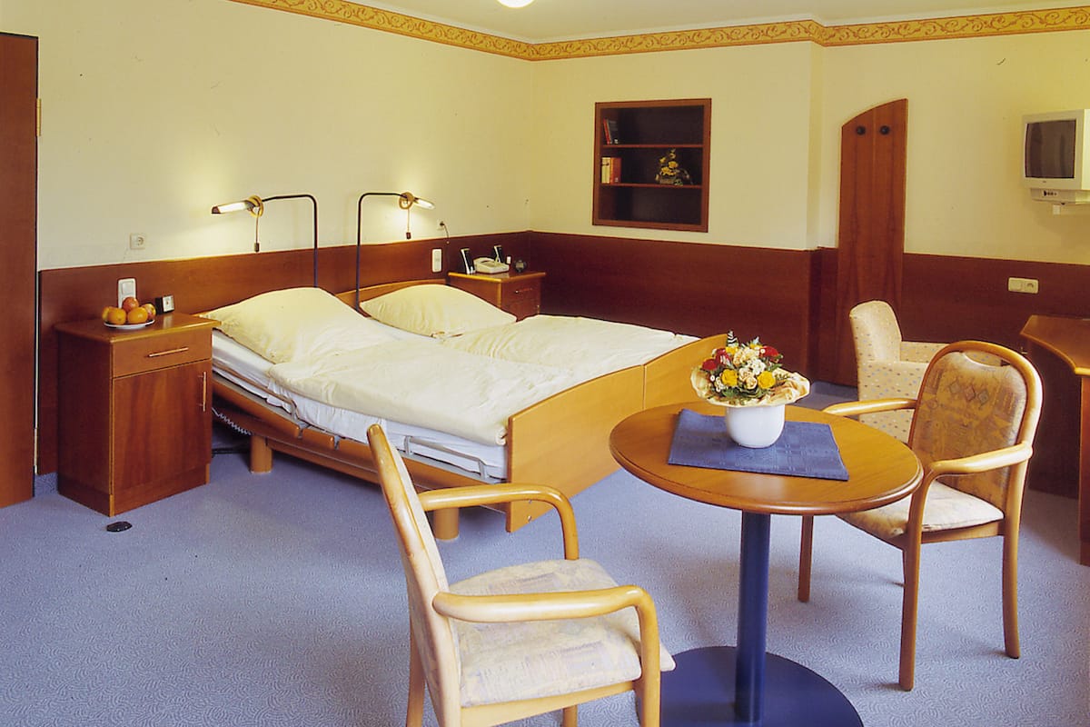 Comfort Double Room, 1 Bedroom, Accessible | In-room safe, rollaway beds, free WiFi, bed sheets