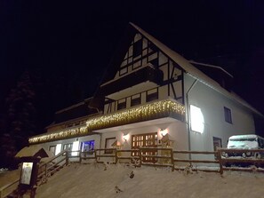 施設の正面