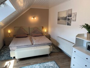 Apartment, 2 Bedrooms, Non Smoking, Balcony