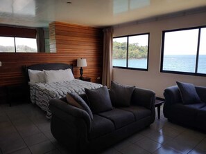 Superior Double Room, 1 Bedroom, Ocean View, Oceanfront | Pillowtop beds, desk, free WiFi, bed sheets