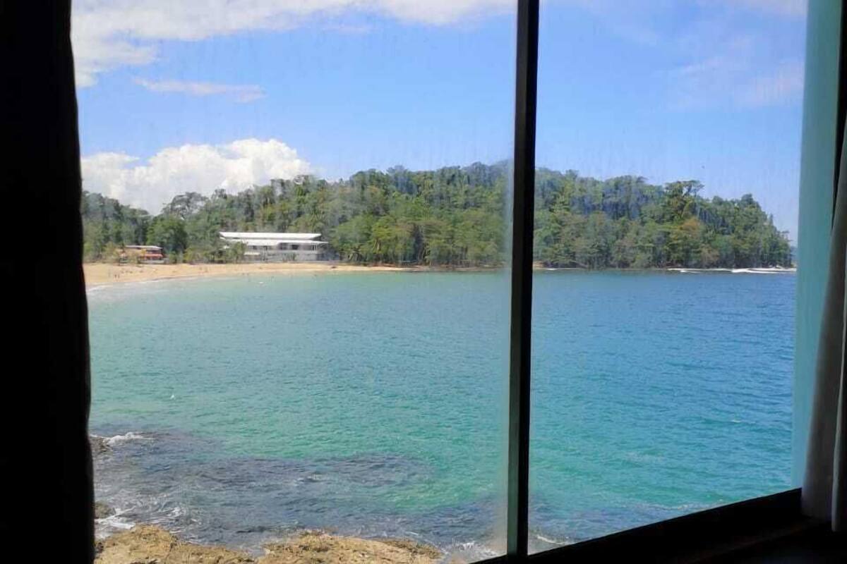 superior double room, 1 bedroom, ocean view, oceanfront | 1 bedroom, pillow-top beds, desk, free wifi