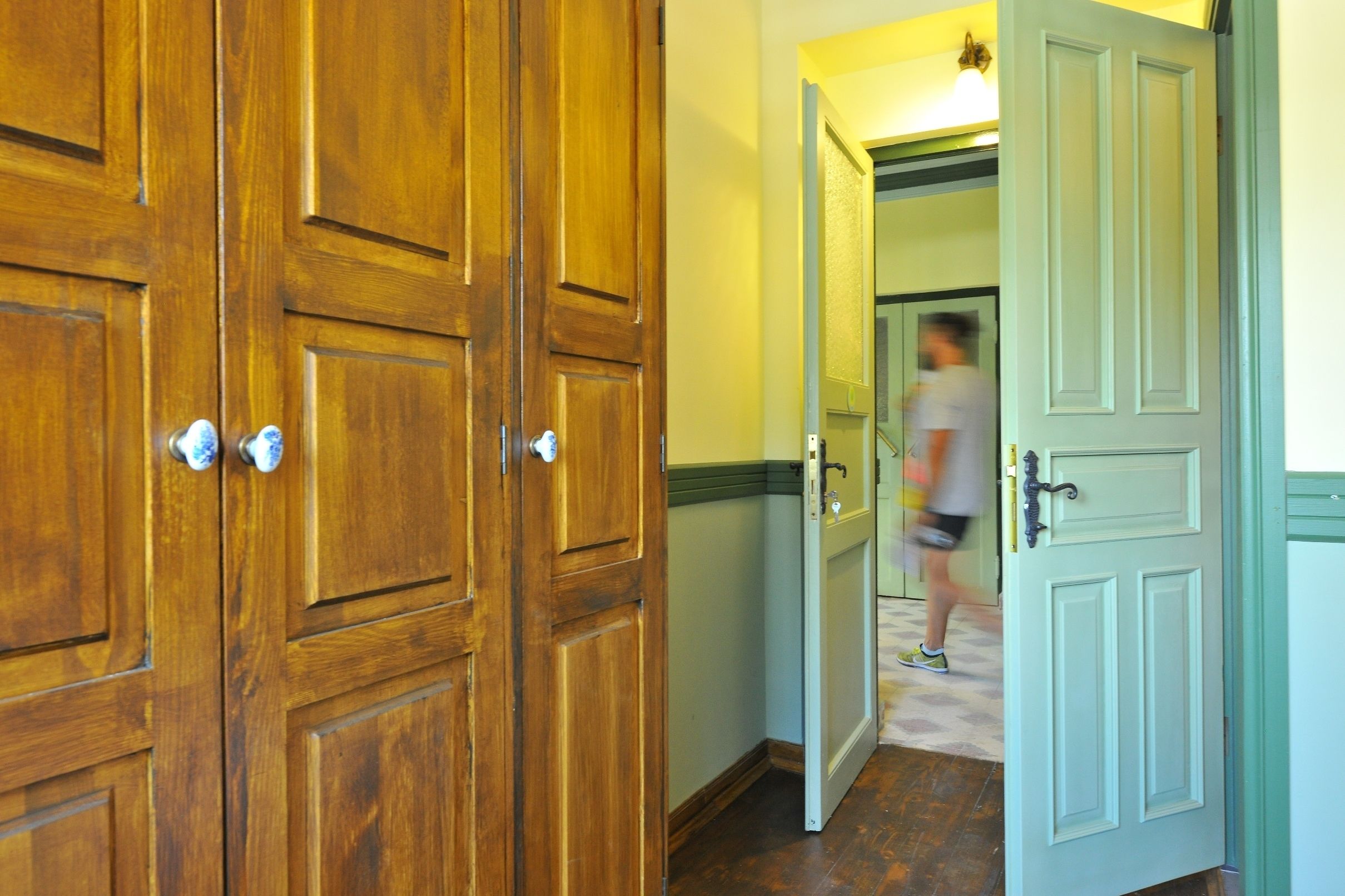 standard double room, 1 double bed | in-room safe, blackout curtains, free wifi, bed sheets