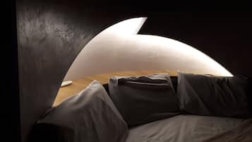 Romantische kamer | 1 slaapkamer, luxe beddengoed, individueel gedecoreerd