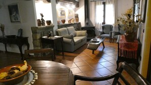 Apartment, 2 Bedrooms, Terrace | Desk, iron/ironing board, cribs (surcharge), rollaway beds (surcharge) - Prau de Vidal I (Isabena)