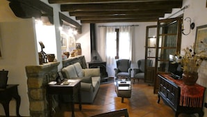 Apartment, 2 Bedrooms, Terrace | Living area | Flat-screen TV - Prau de Vidal I (Isabena)