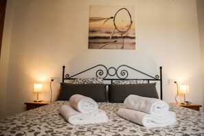 Suite, 2 Bedrooms (Las Palmeras) - Casa Canibrilo (Benissa)