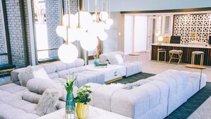 Property grounds - Skyline Apartment (Austin)