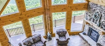 Luxury Lodge! Private Location! Unrivaled Panoramic Lake/Mountain View!  