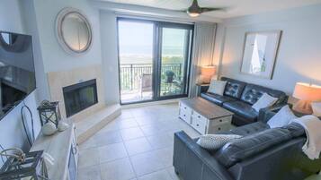 TV, fireplace, DVD player