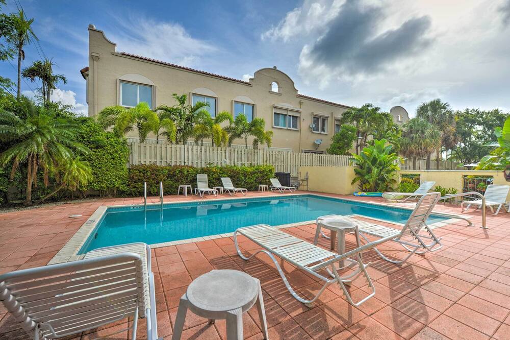 Lauderdale By The Sea Condo