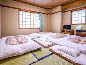 Japanese Room - Quadruple