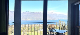 Eucalipto 2 lake view apt. in a residence