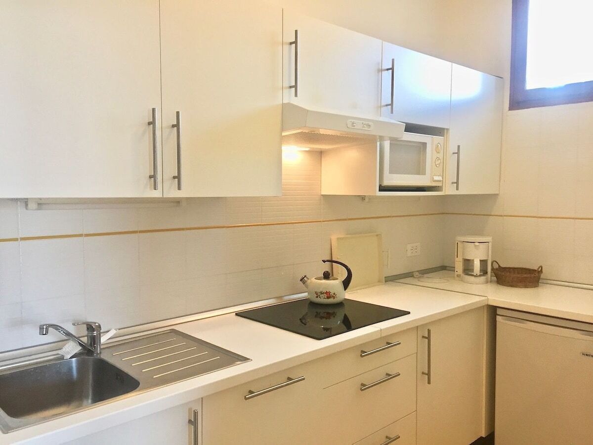 Kühlschrank, Mikrowelle, Geschirrspüler