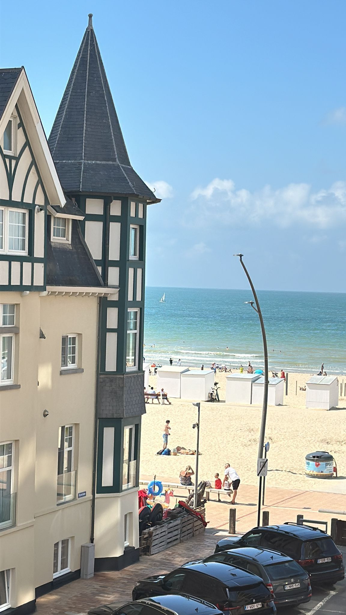 Nær stranden