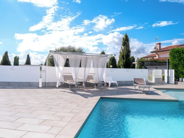 Alberca al aire libre 