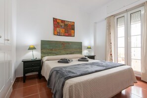 1 bedroom, iron/ironing board, free WiFi, bed sheets
