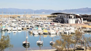 Marina