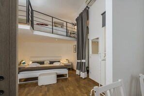 2 sovrum, strykjärn/strykbräda, gratis wi-fi och sängkläder