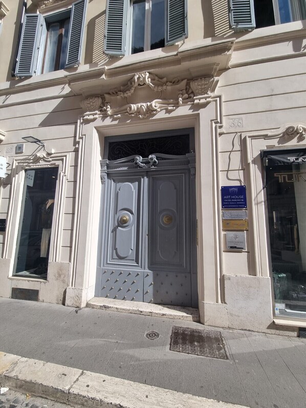 Dettaglio esterni