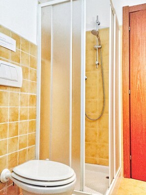 Douche, sèche-cheveux