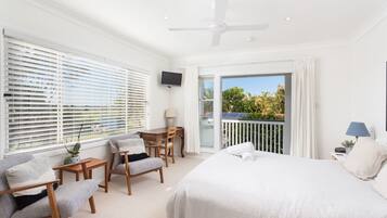 Tavanomainen sviitti, 1 keskisuuri parisänky | Ylelliset vuodevaatteet, untuvapeitot, yksilöllisesti sisustettu