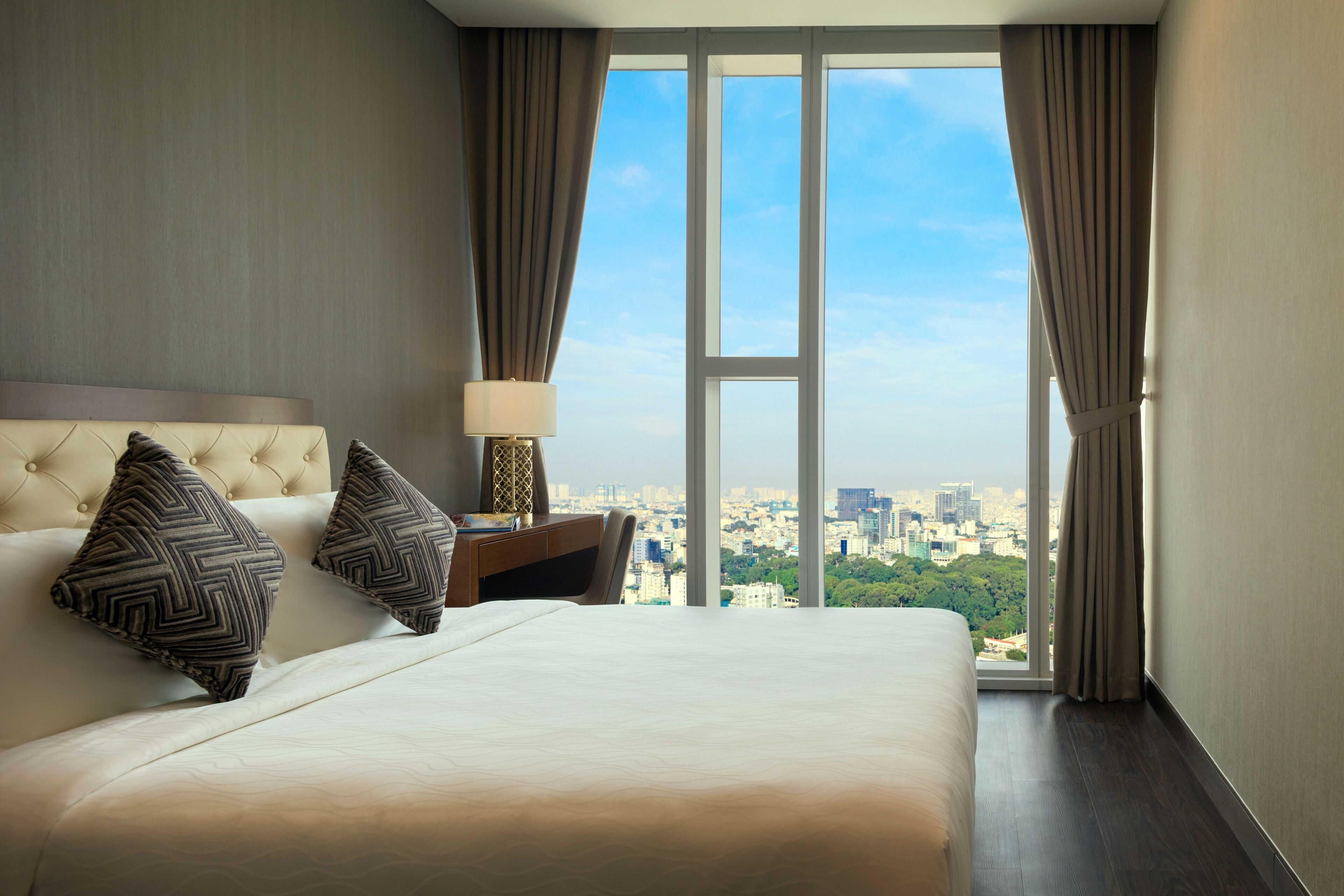 free minibar items, in-room safe, desk, laptop workspace