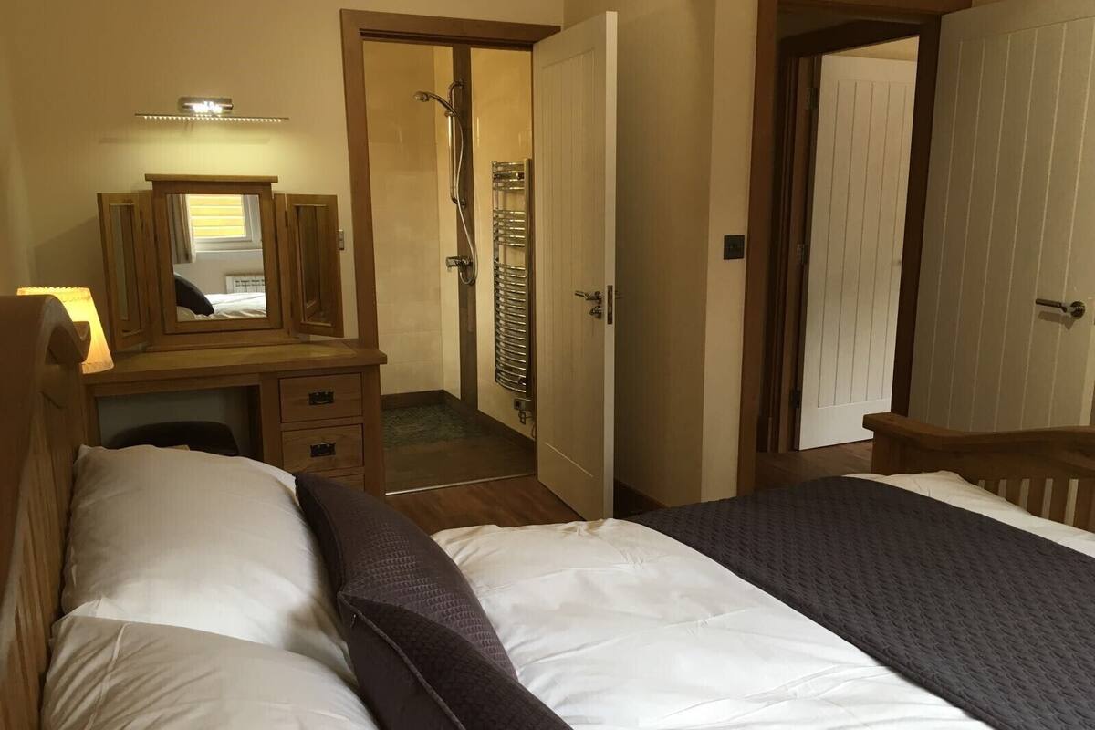 3 bedrooms