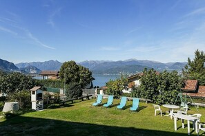 Outdoor dining - Asia apartment in Stresa with wonderful lake view (Stresa)