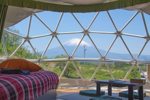 GLAMPING DOME | Premium bedding, in-room safe, free WiFi, bed sheets