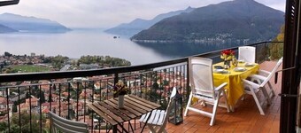 Pandora 1 lake view apt. in residence with pool