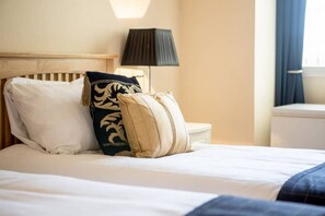 3 chambres, fer et planche Ă repasser, Wi-Fi, literie fournie