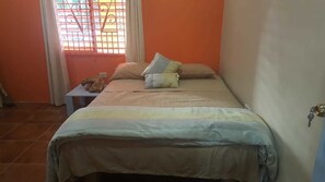 Comfort Room, 1 Queen Bed with Sofa bed