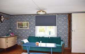 Interior - Awesome home in Ryd with kitchen (Ryd)