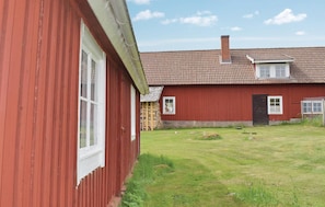 Exterior - Awesome home in Ryd with kitchen (Ryd)